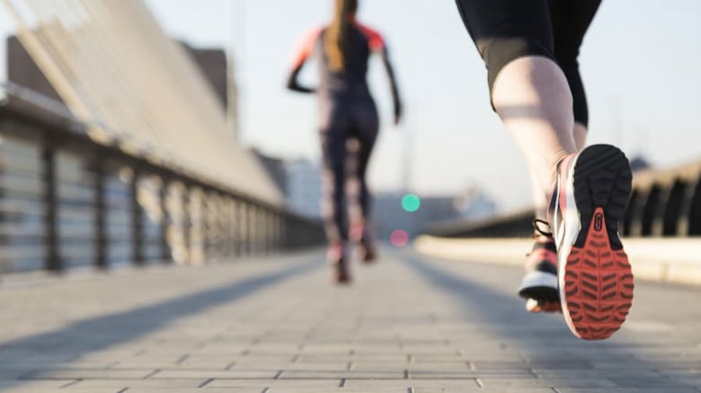 5 предложения за дамски маратонки за бягане от ShopSector