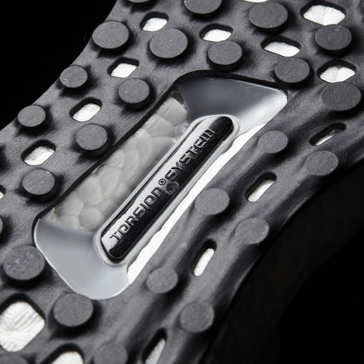 adidas UltraBOOST M grey Мъжки маратонки AQ5931