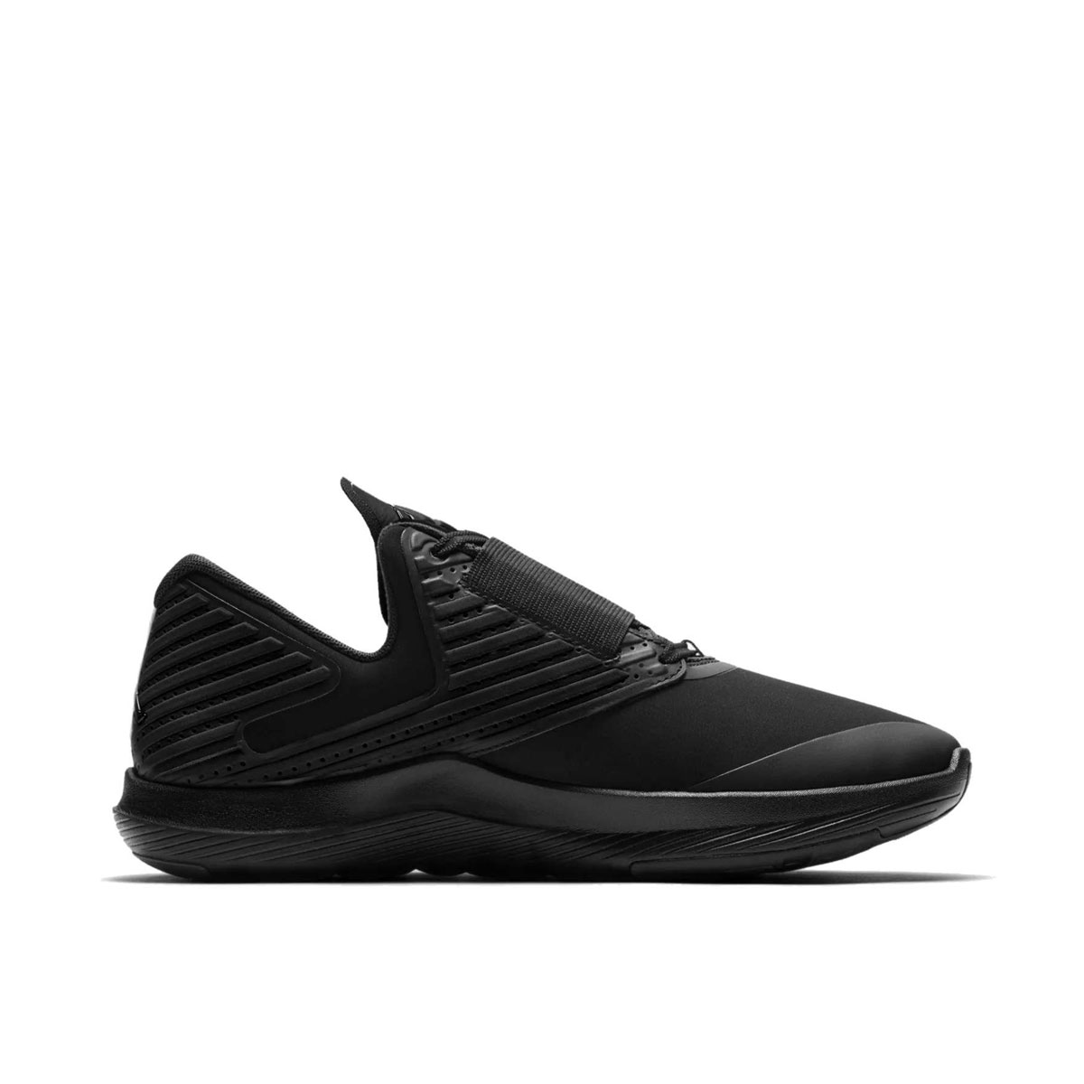 Nike Jordan Relentless  TTRAJ7990-001